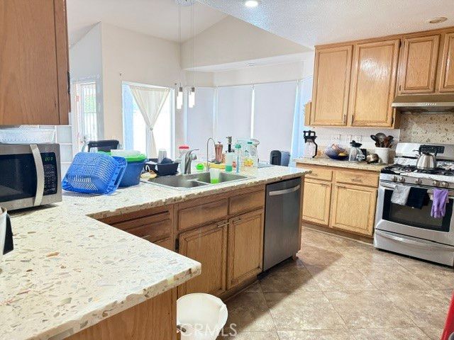 25625 Sierra Bello Court, Moreno Valley, CA 92551