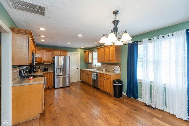 437 Schleter Court, Seymour, IN 47274