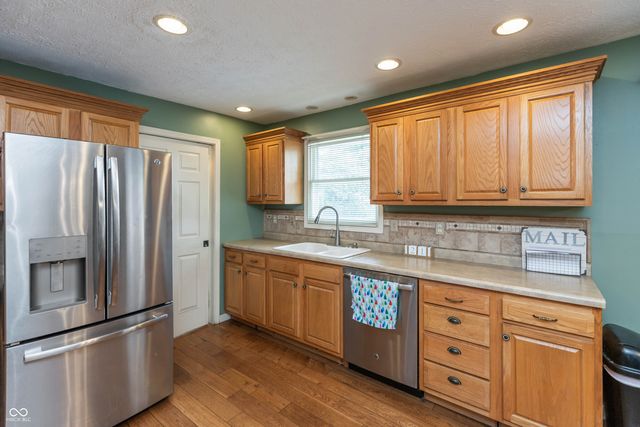 437 Schleter Court, Seymour, IN 47274