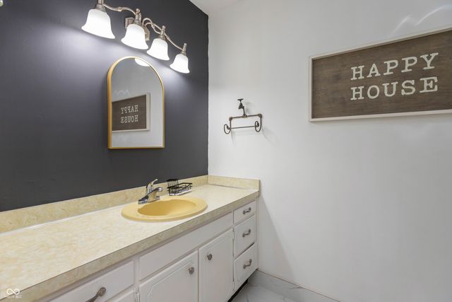 437 Schleter Court, Seymour, IN 47274