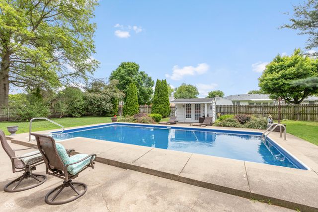 437 Schleter Court, Seymour, IN 47274
