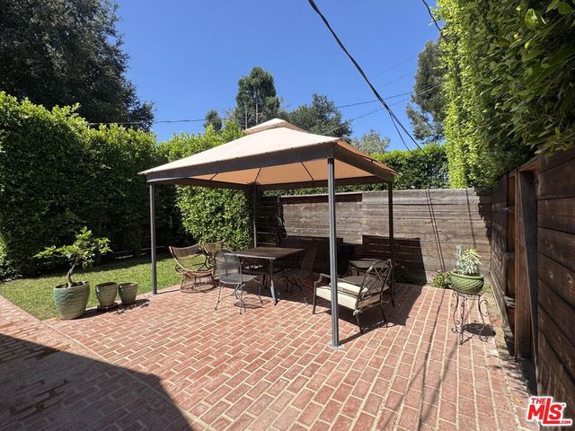 4535 Matilija Avenue, Los Angeles, CA 91423