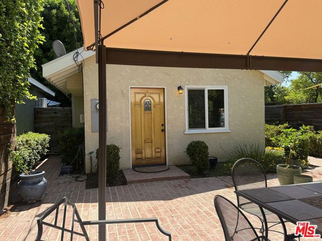 4535 Matilija Avenue, Los Angeles, CA 91423