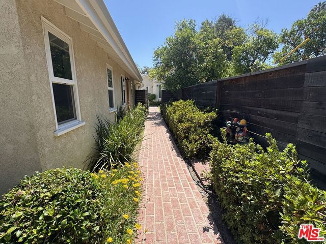 4535 Matilija Avenue, Los Angeles, CA 91423