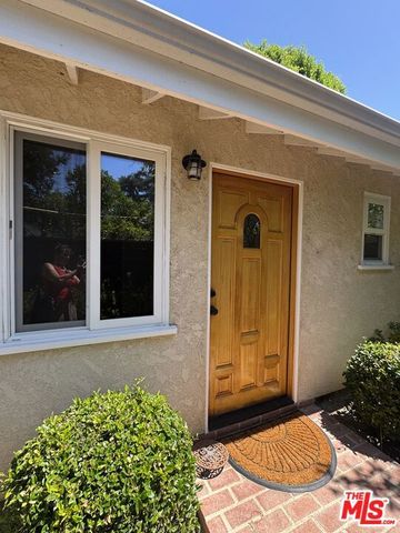 4535 Matilija Avenue, Los Angeles, CA 91423