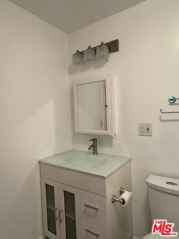 4535 Matilija Avenue, Los Angeles, CA 91423