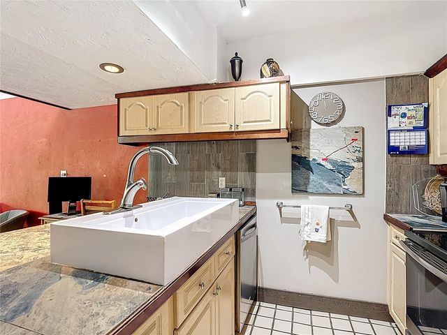 4196 ABBEY COURT 4196, Haines City, FL 33844