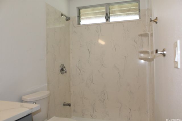 98-597 Kilinoe Street 10F2, Aiea, HI 96701