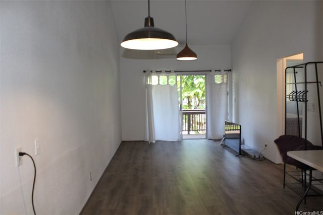 98-597 Kilinoe Street 10F2, Aiea, HI 96701