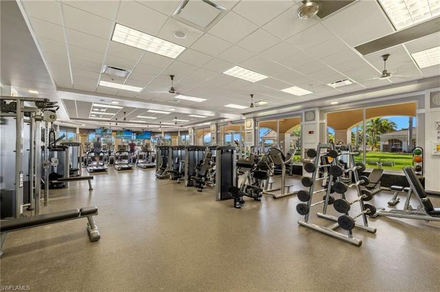 7114 Marconi CT, Naples, FL 34114