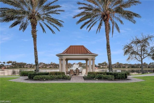 7114 Marconi CT, Naples, FL 34114