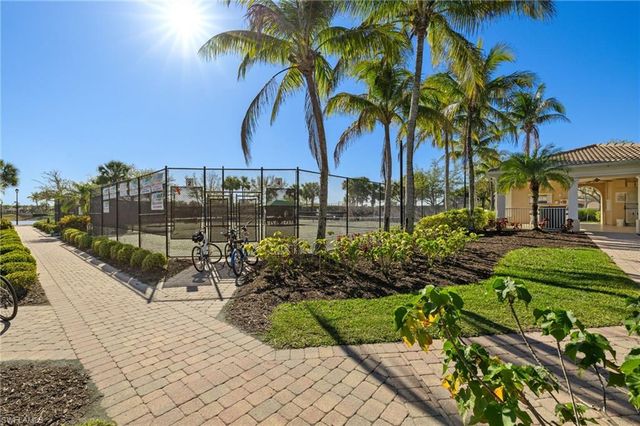 7114 Marconi CT, Naples, FL 34114