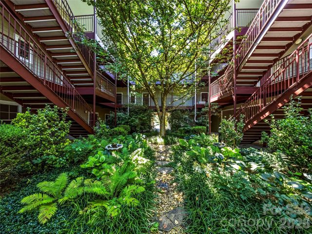 64 Clingman Avenue 101, Asheville, NC 28801