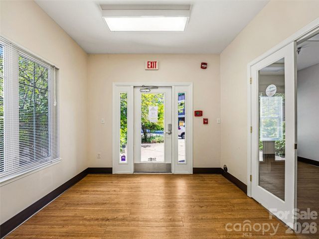 64 Clingman Avenue 101, Asheville, NC 28801