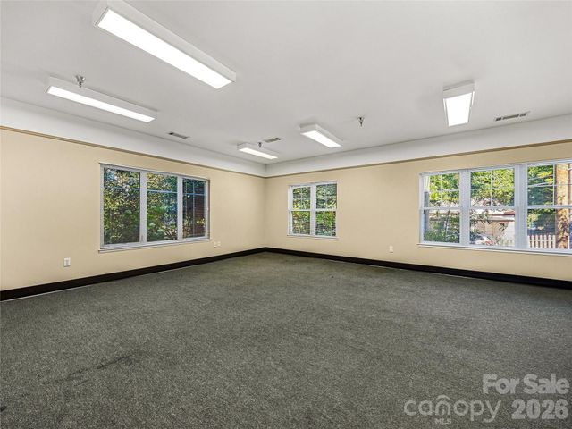 64 Clingman Avenue 101, Asheville, NC 28801