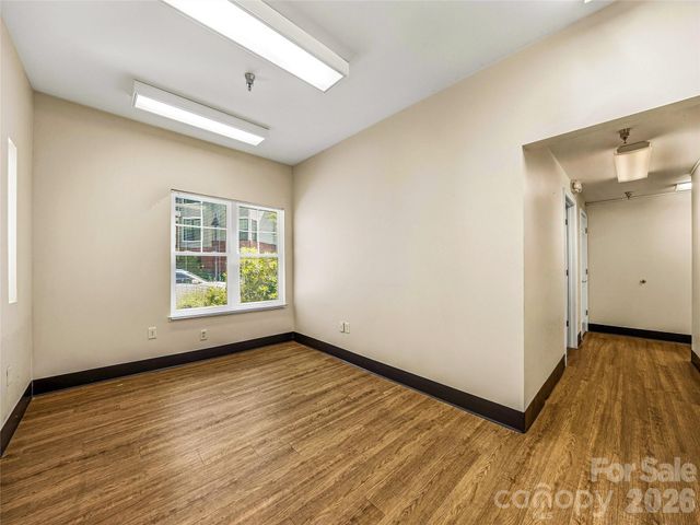 64 Clingman Avenue 101, Asheville, NC 28801