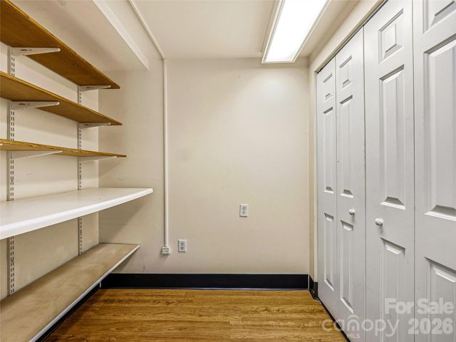 64 Clingman Avenue 101, Asheville, NC 28801