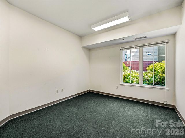 64 Clingman Avenue 101, Asheville, NC 28801