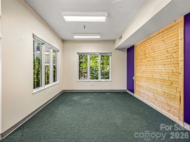 64 Clingman Avenue 101, Asheville, NC 28801