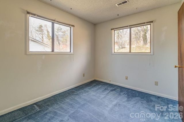 93 Stoney Hill Court, Asheville, NC 28804