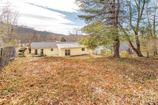 93 Stoney Hill Court, Asheville, NC 28804