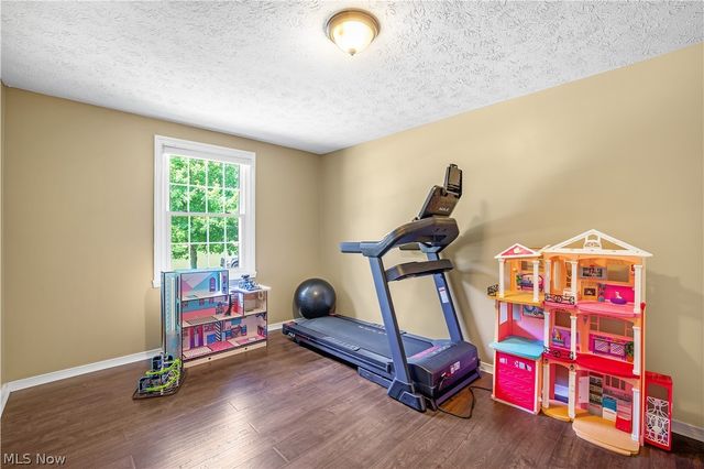 4583 Wildflower Drive, Uniontown, OH 44720