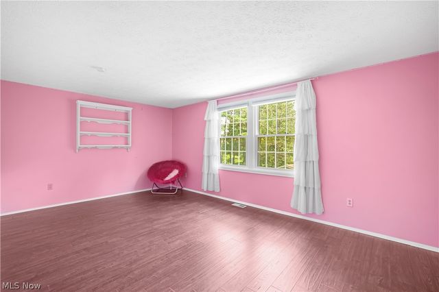 4583 Wildflower Drive, Uniontown, OH 44720