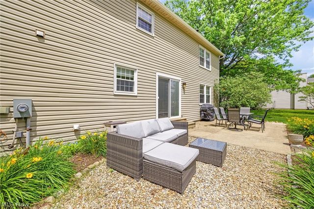 4583 Wildflower Drive, Uniontown, OH 44720