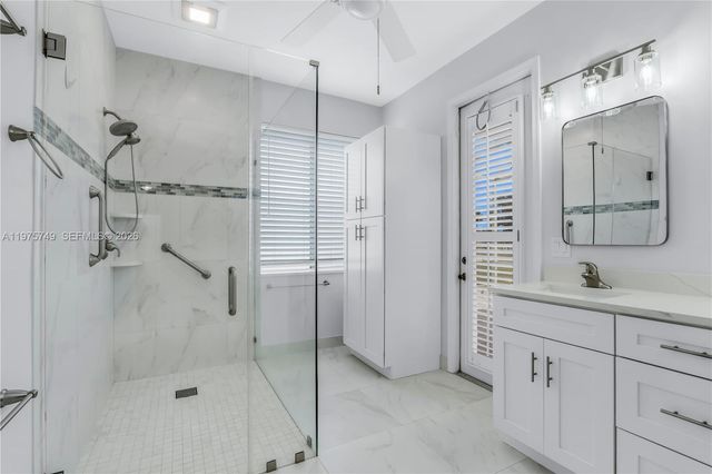 12109 NW 52nd Ct, Coral Springs, FL 33076