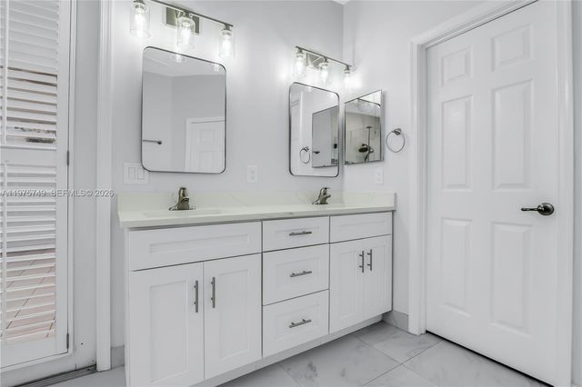 12109 NW 52nd Ct, Coral Springs, FL 33076