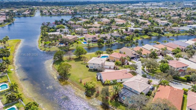 12109 NW 52nd Ct, Coral Springs, FL 33076