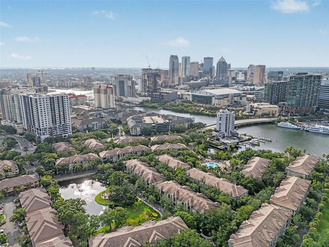 741 MAINSAIL DRIVE 741, Tampa, FL 33602