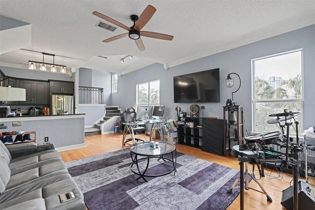 741 MAINSAIL DRIVE 741, Tampa, FL 33602