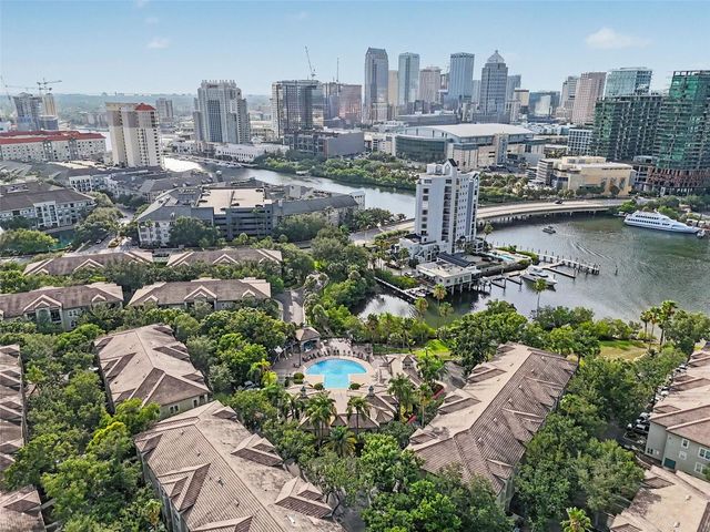 741 MAINSAIL DRIVE 741, Tampa, FL 33602