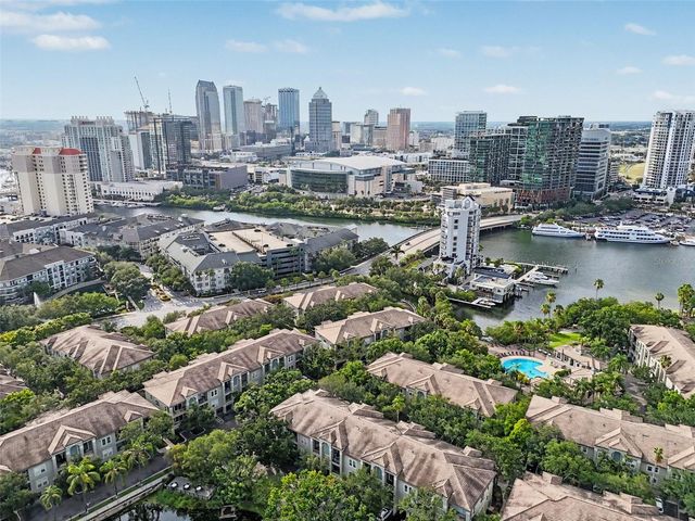 741 MAINSAIL DRIVE 741, Tampa, FL 33602