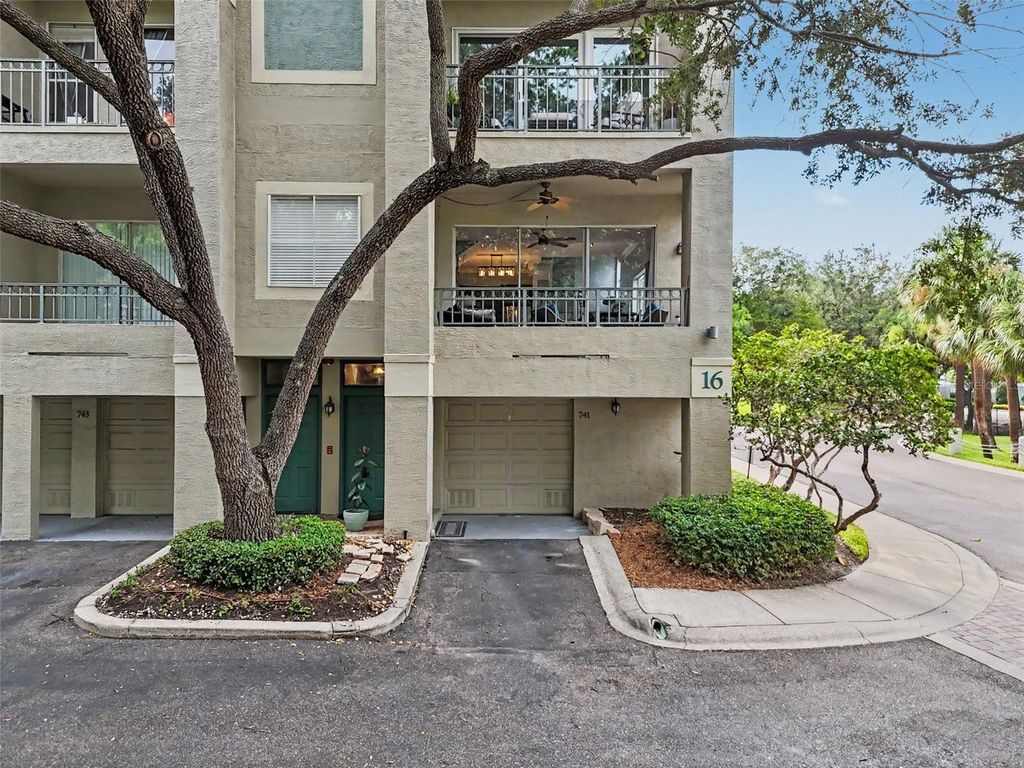 741 MAINSAIL DRIVE 741, Tampa, FL 33602