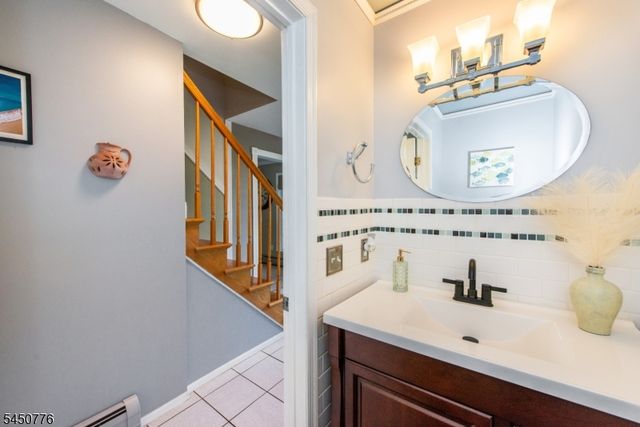 4 Watson Way, Mount Olive Twp., NJ 07836