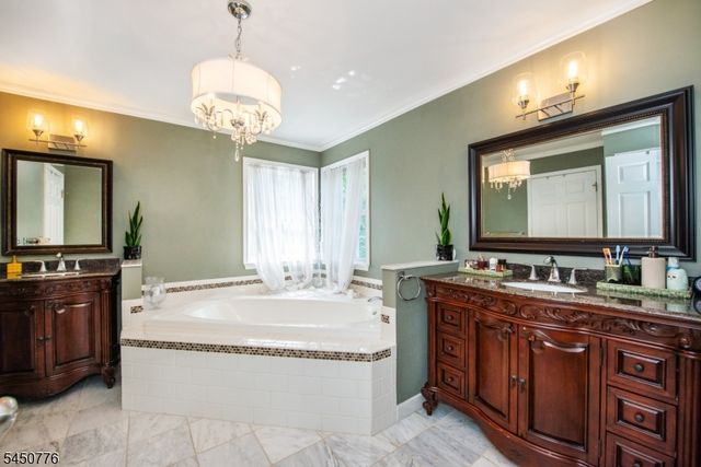 4 Watson Way, Mount Olive Twp., NJ 07836