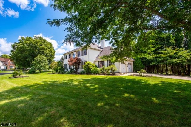 4 Watson Way, Mount Olive Twp., NJ 07836