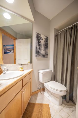 72A Kingswood Rd, Dover, VT 05356