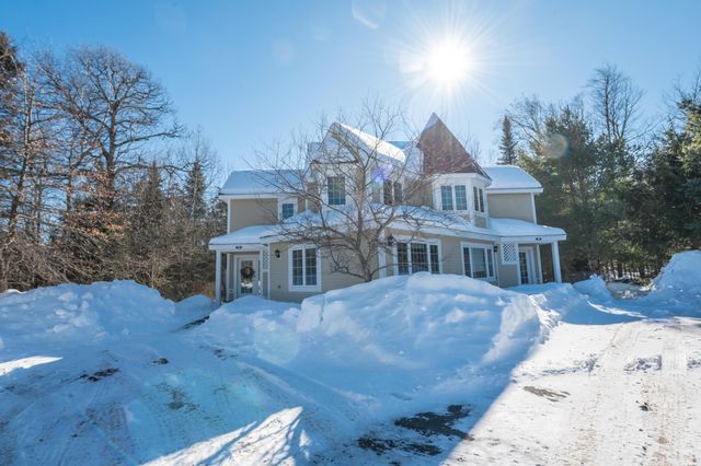 72A Kingswood Rd, Dover, VT 05356