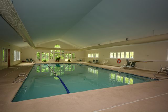 72A Kingswood Rd, Dover, VT 05356