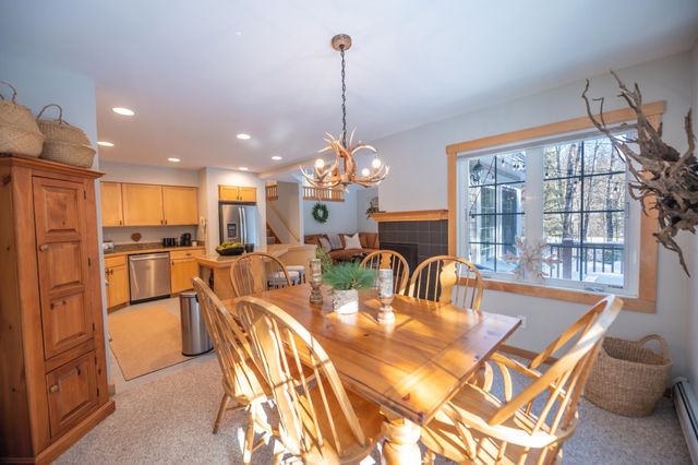 72A Kingswood Rd, Dover, VT 05356