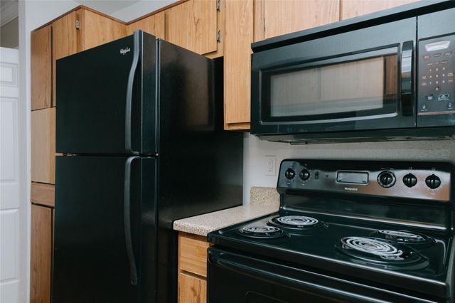 8110 Creekbend Drive 1, Houston, TX 77071