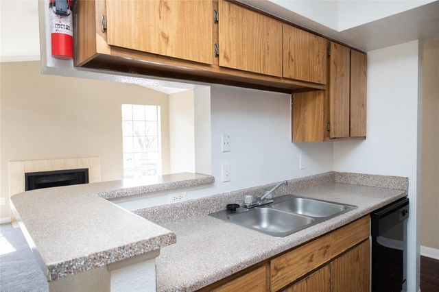 8110 Creekbend Drive 1, Houston, TX 77071