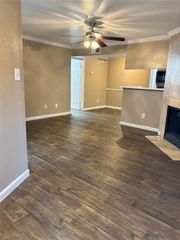 8110 Creekbend Drive 1, Houston, TX 77071