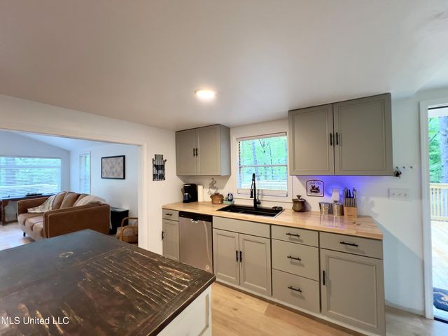 100 Dogwood Drive, Ashland, MS 38603