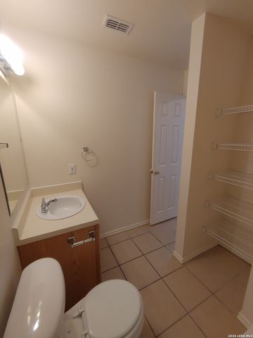 8927 Maverick Draw, San Antonio, TX 78250
