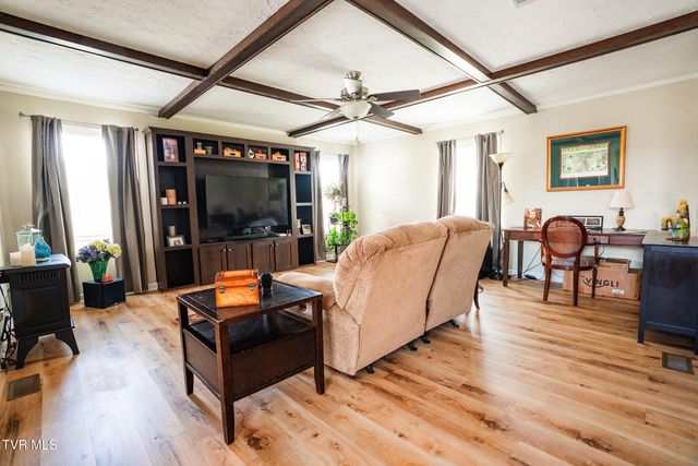 1144 Myrtle Drive, Butler, TN 37640