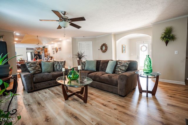 1144 Myrtle Drive, Butler, TN 37640